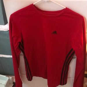 Women’s athletic long sleeve top.
